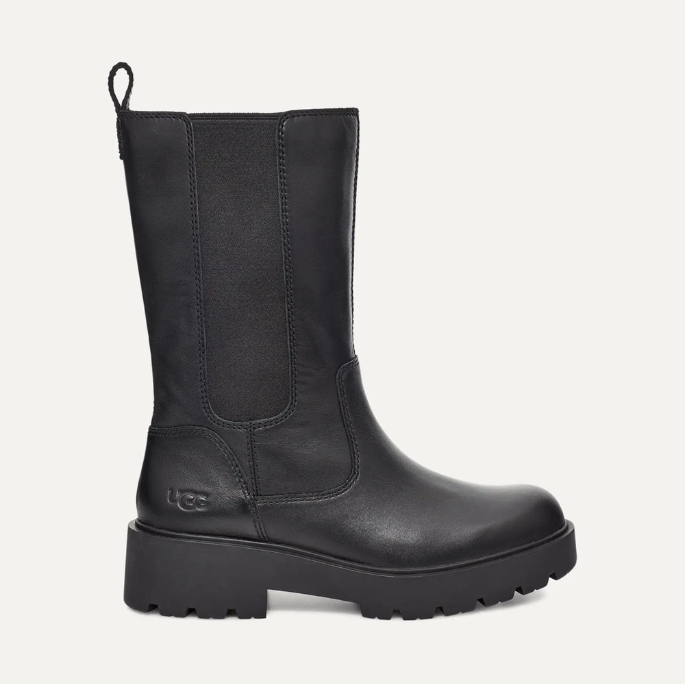 UGG Holzer waterproof combat boots in black leather size 8.5